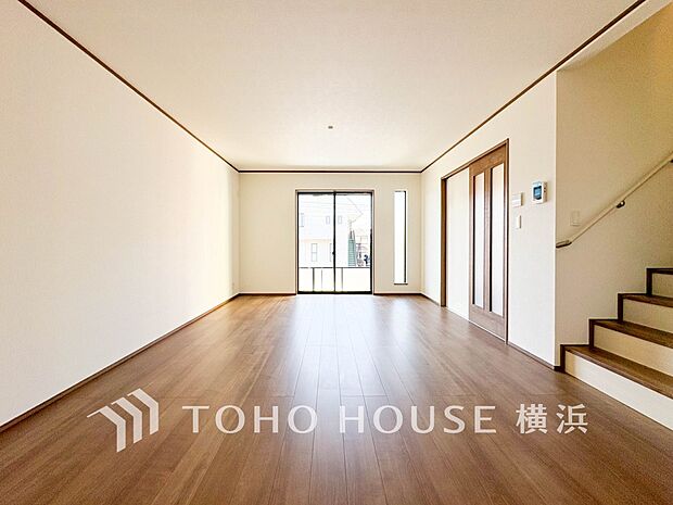 ここはみんなが集い、食事と楽しい会話が始まるスペース。