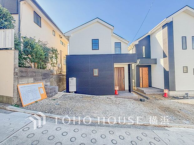 敷地内に駐車スペースがあると、日々の暮らしのをスムーズに運ぶ事が出来ます。