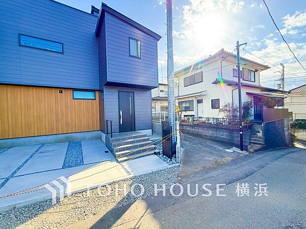 子育て環境、生活利便に優れた住環境に立地し、ゆとりある生活が送れます。