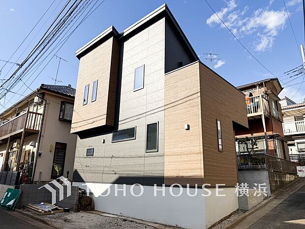 生活利便に優れた住環境に立地し、ゆとりある生活が送れます。