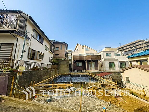 街並み全体のデザインへの拘りと充実した設備はきっとご満足いただける筈。(2026年2月撮影)