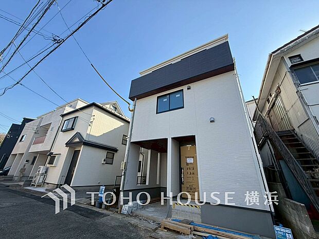 生活利便に優れた住環境に立地し、ゆとりある生活が送れます。