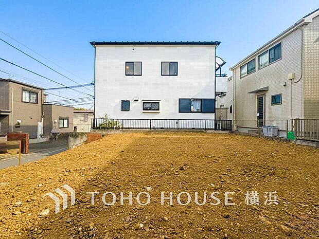 街並み全体のデザインへの拘りと充実した設備はきっとご満足いただける筈。(2026年2月撮影)