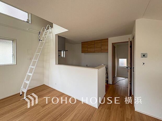 ご家族やお客様との時間など、多くの時を刻む空間。