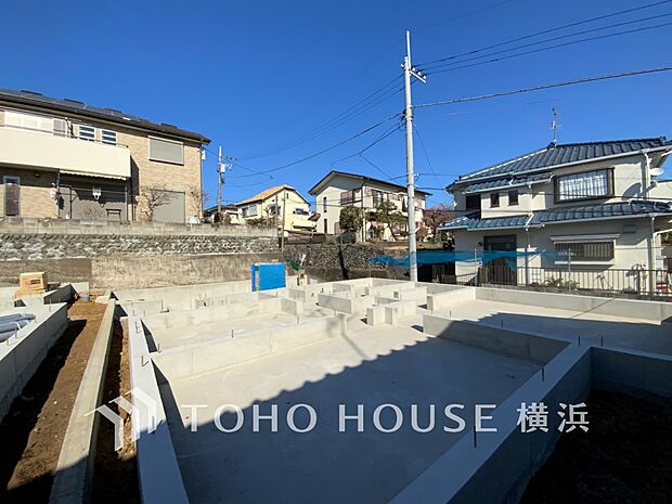 暖かな陽光と爽やかな風がハーモニーを奏でる上質な空間を愉しむ暮らし。(2026年2月撮影)