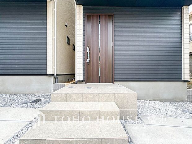 お住まいの顔となる玄関。