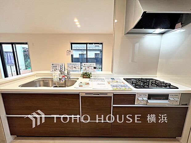 快適な日常を支える機能性と強さがひとつになったキッチンです。