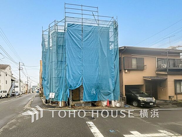 暖かな陽光と爽やかな風がハーモニーを奏でる上質な空間を愉しむ暮らし。(2026年2月撮影)