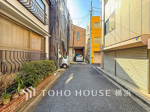 都市機能と豊かな自然の隣接する街並み。(2026年2月撮影)