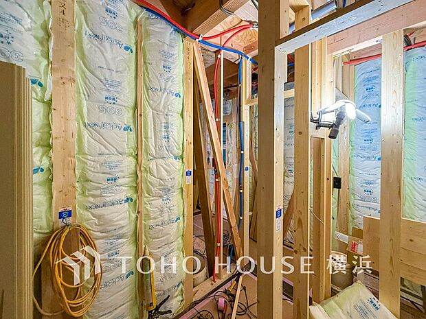 現在4月完成に向け建築中の室内。(2026年2月撮影)