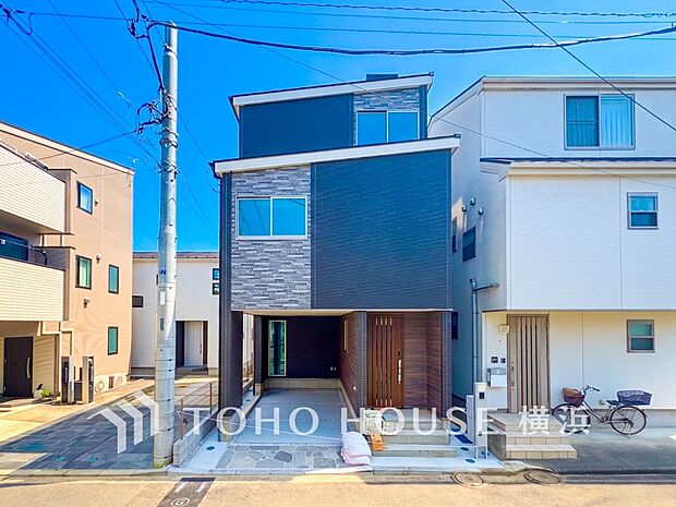 時間のゆとりと空間、爽やかな陽光がもたらす光と風を贅沢なまでに感じる暮らしが始まります。