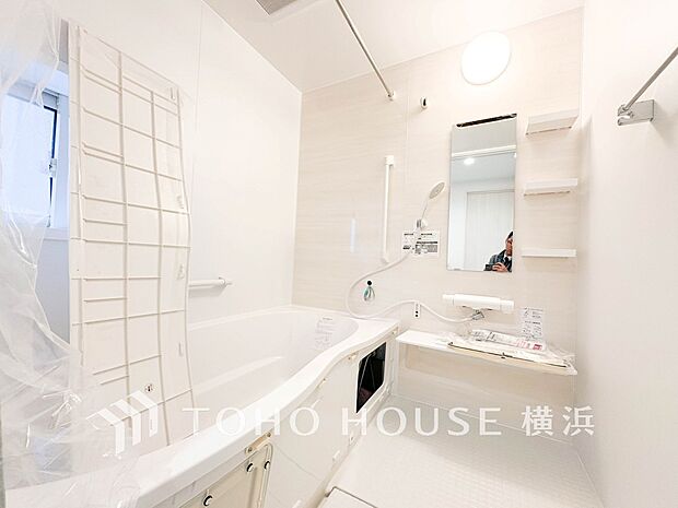 一日の疲れが癒される優雅な時間を堪能できるゆとりあるバスルームです。