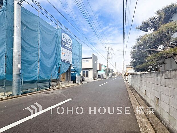 子育て環境、生活利便に優れた住環境に立地し、ゆとりある生活が送れます。(2026年2月撮影)