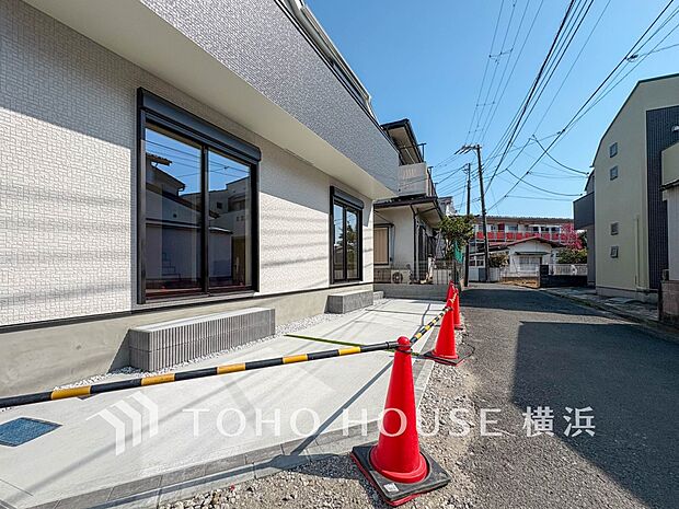 敷地内に駐車スペースがあると、日々の暮らしのをスムーズに運ぶ事が出来ます。