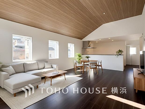 寛ぎとコミュニケーションを育む居心地のよい場所。(家具・装飾品はAI加工です)