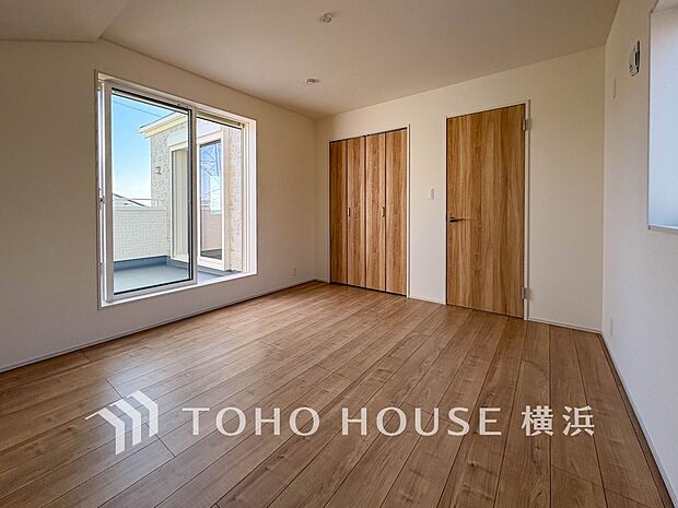 穏やかな寛ぎを届ける上質仕様のお部屋。自分時間を充実させながら心豊かにできるプライベート空間。