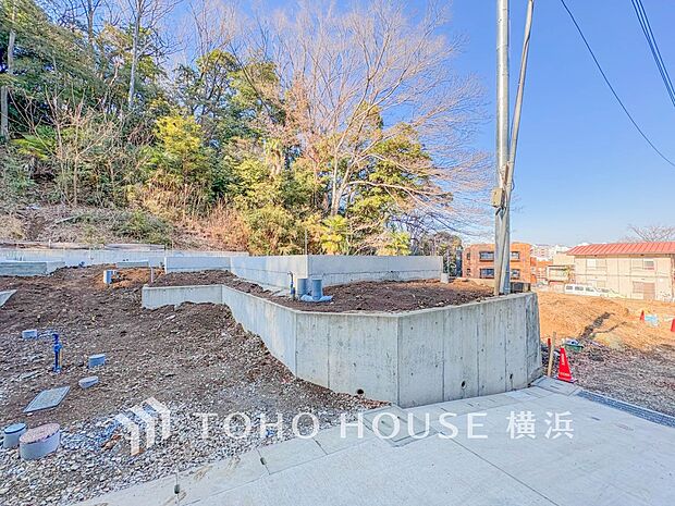 表現された空間は豊かな光と風を纏い、暮らしの時間を豊かにしてくれます。(2026年2月撮影)