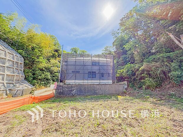 『快適』は家と街と環境が調和した時に訪れると改めて感じさせてくれます。(2026年5月撮影)