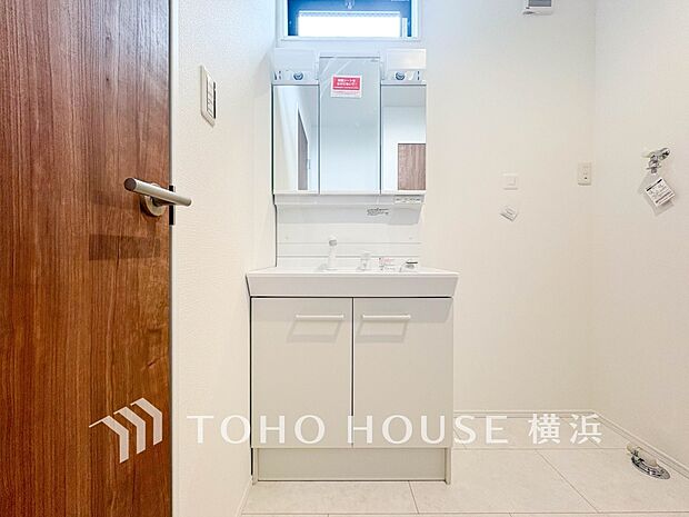 ご家族の1日が始まり、1日の終わりを締めくくる洗面空間。