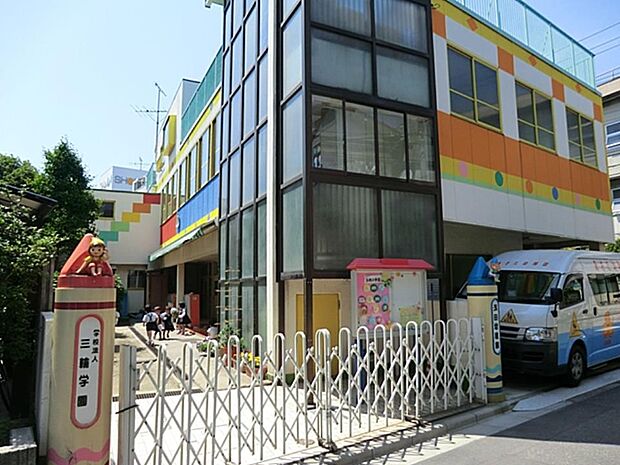 浅田幼稚園 400m すべての職員が、すべての子ども達のことを知っている、そんな家庭的な雰囲気を心がけている幼稚園です。