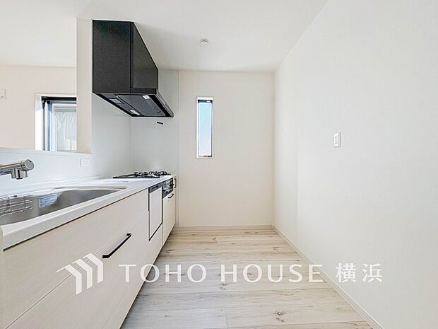 家族の健康を支えるキッチン。毎日使う場所だから気持よく使えて、居心地の良い空間に。