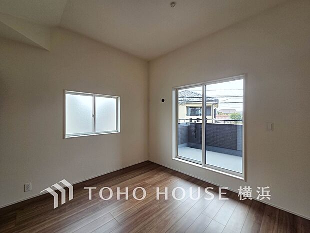 2面採光の居室は快適な光を取り入れ、心地よい風を取り入れます。