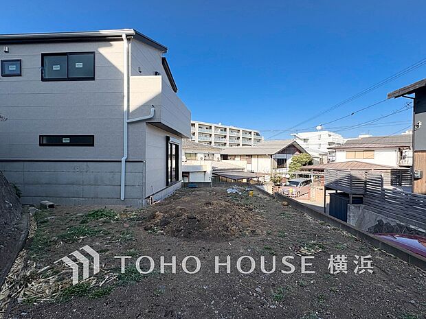 毎日の暮らしの中に癒しを与えてくれるお庭スペース。