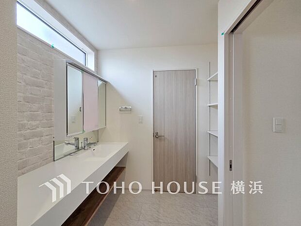 一日の始まりと終わりを心地よく演出してくれる、多彩な機能が備えられたパウダールーム。