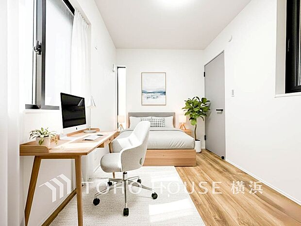 穏やかな寛ぎを届ける上質仕様のお部屋。(家具・装飾品はAI加工です)