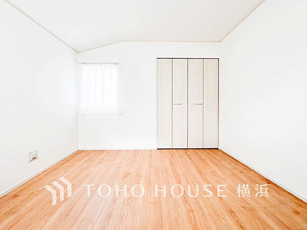 収納スペースもあり、生活しやすい居住スペースです。