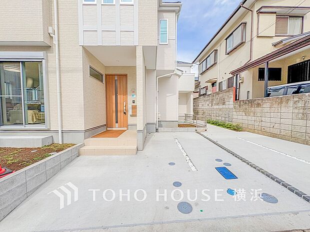 敷地内に駐車スペースがあると、日々の暮らしのをスムーズに運ぶ事が出来ます。