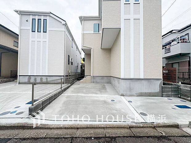 敷地内に駐車スペースがあると、日々の暮らしのをスムーズに運ぶ事が出来ます。