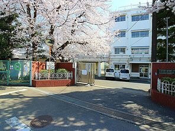 横浜市立中田小学校　900m　 