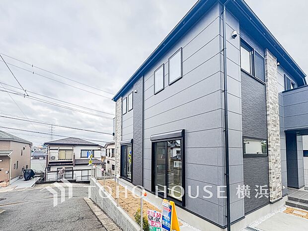 時間のゆとりと空間、爽やかな陽光がもたらす光と風を贅沢なまでに感じる暮らしが始まります。