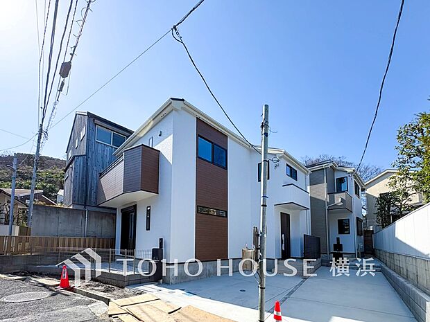 生活利便に優れた住環境に立地し、ゆとりある生活が送れます。