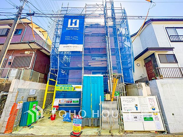 敷地内に駐車スペースがあると、日々の暮らしのをスムーズに運ぶ事が出来ます。(2026年3月撮影)