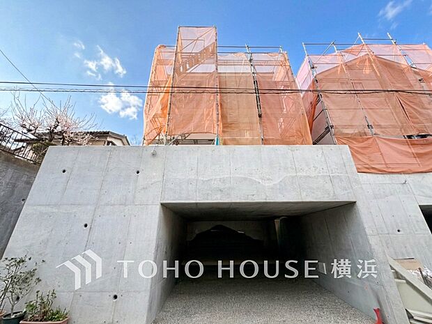 表現された空間は豊かな光と風を纏い、暮らしの時間を豊かにしてくれます。(2026年3月撮影)