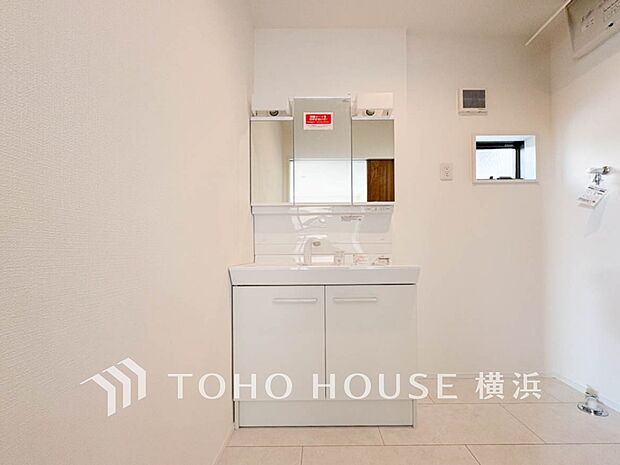 ご家族の1日が始まり、1日の終わりを締めくくる洗面空間。