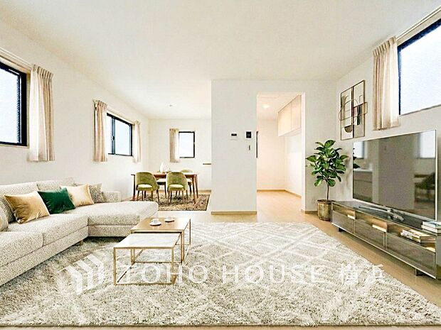 寛ぎとコミュニケーションを育む居心地のよい場所。(家具・装飾品はAI加工です)