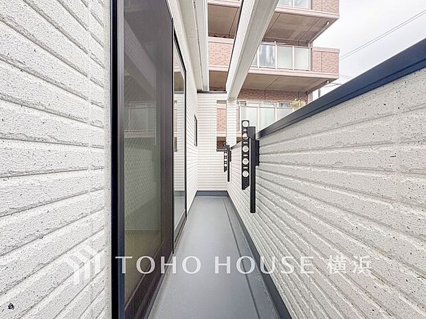 お部屋にも爽やかな風と暖かく柔らかな日差しが差し込み、毎日の暮らしを豊かに彩ります。