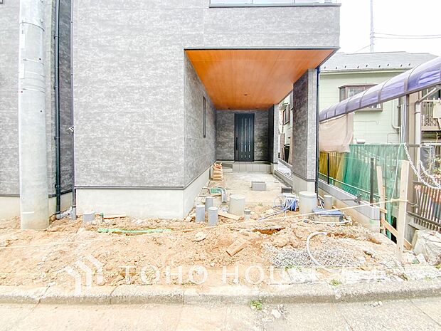 敷地内に駐車スペースがあると、日々の暮らしのをスムーズに運ぶ事が出来ます。