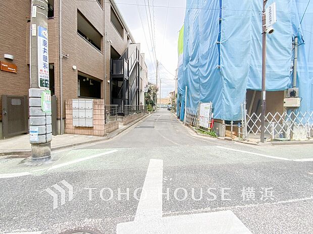 家の良し悪しだけでなく周辺環境も重要なポイント。（2026年3月撮影）