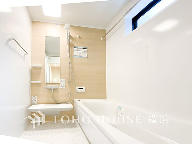 一日の疲れが癒される優雅な時間を堪能できるゆとりあるバスルームです。