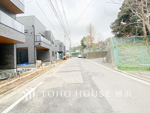 時間のゆとりと空間、爽やかな陽光がもたらす光と風を贅沢なまでに感じる暮らしが始まります。