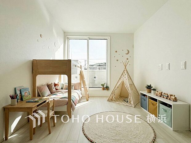 穏やかな寛ぎを届ける上質仕様のお部屋。(家具・装飾品はAI加工です)