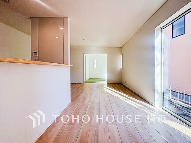 集いの場、憩いの場としての快適性を求めたやすらぎの空間です。