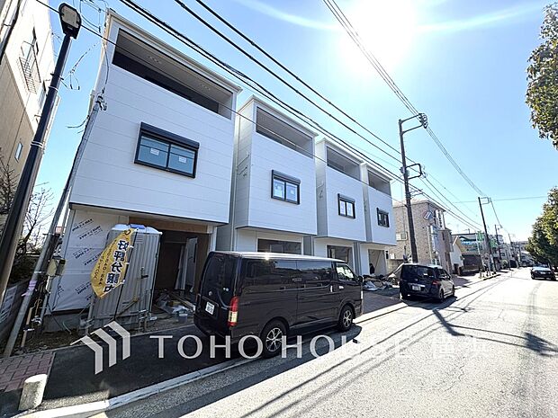 暖かな陽光と爽やかな風がハーモニーを奏でる上質な空間を愉しむ暮らし。(2026年3月撮影)