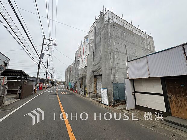 快適さや豊かさはもちろん、未来まで考えた家造りをテーマに建築されます。（2026年3月撮影）