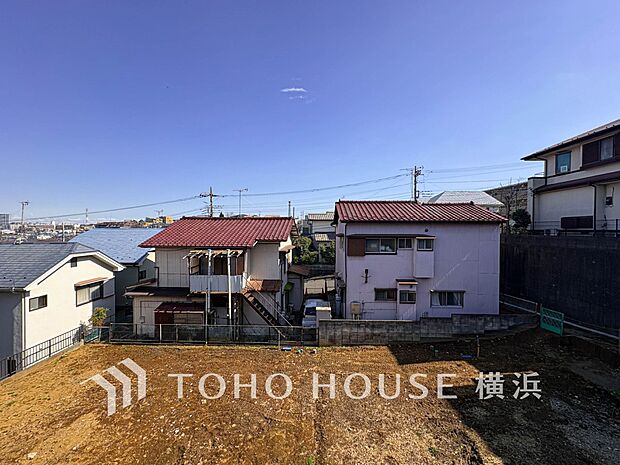 良質な環境に暮らす永住の邸がここに誕生します。(2026年3月撮影)