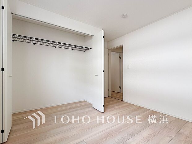 収納スペースもあり、生活しやすい居住スペースです。